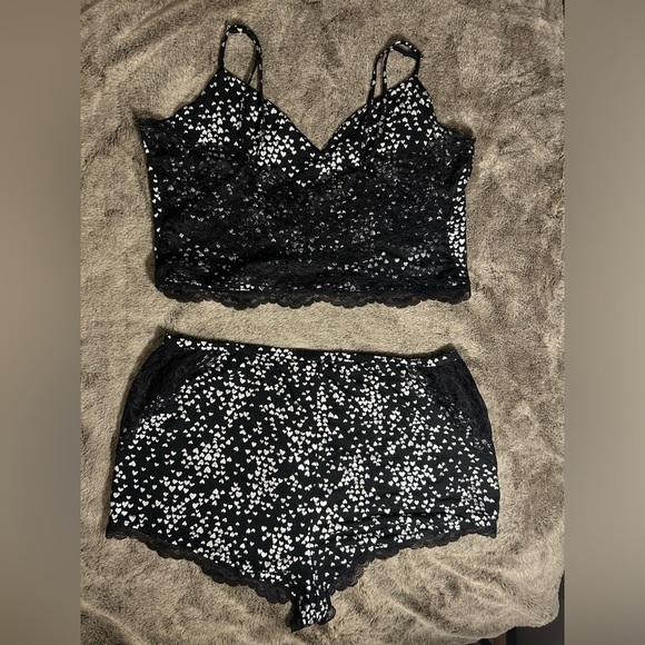 Brand new, never worn, XL Victoria’s Secret pajama set - Picture 2 of 2